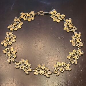 Anne Dick Elegant Gold Floral Necklace